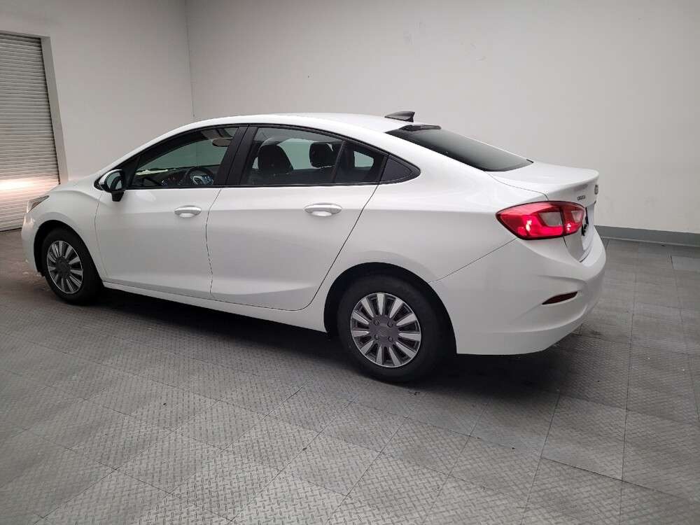 2018 Chevrolet Cruze in Torrance, CA 90504 - 18090794 3