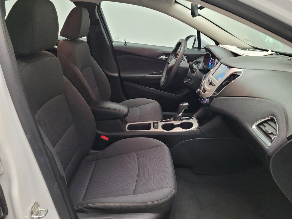 2018 Chevrolet Cruze in Torrance, CA 90504 - 18090794 21