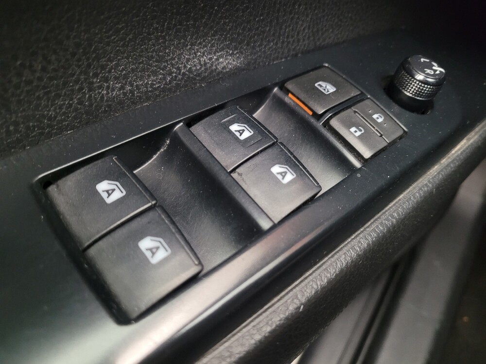 2020 Toyota Camry in Sacramento, CA 95821 - 18090795 27