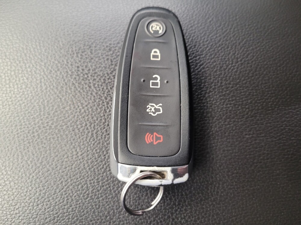 2018 Ford Escape in Riverside, CA 92504 - 18090799 25