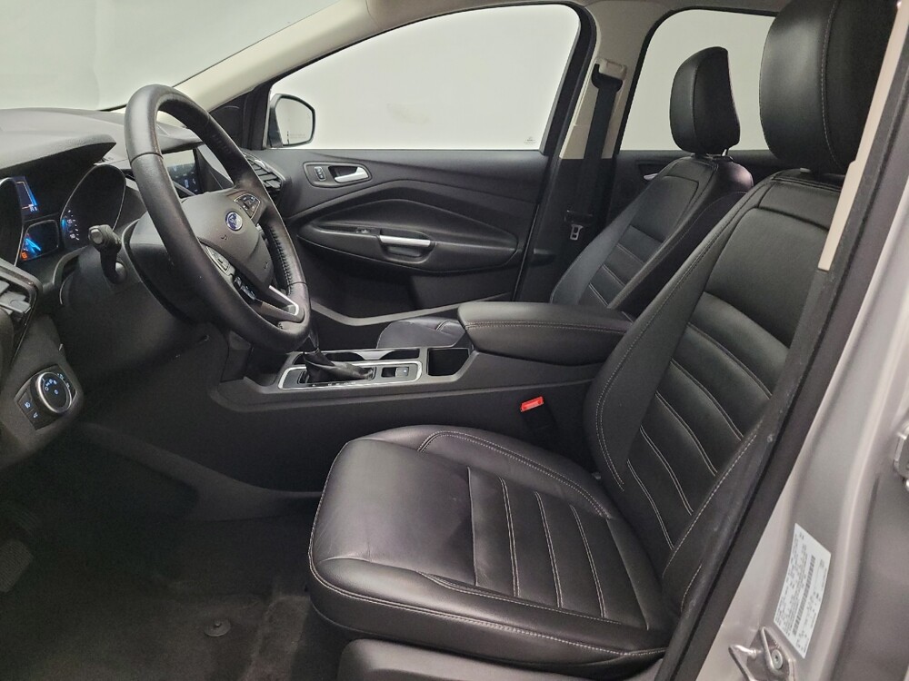 2018 Ford Escape in Riverside, CA 92504 - 18090799 17