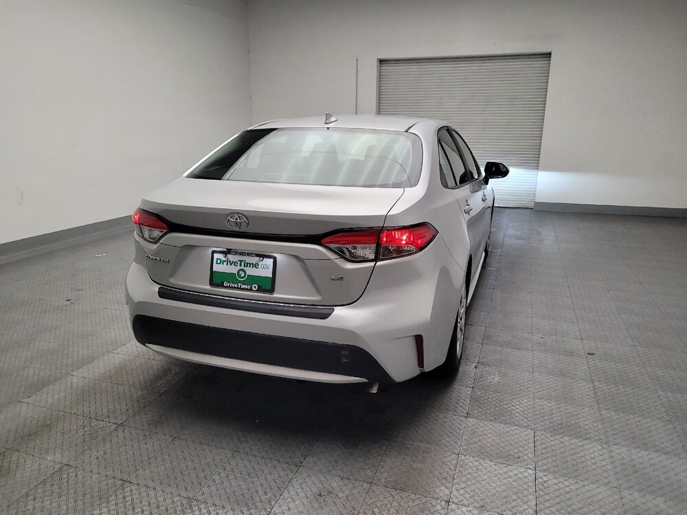 2020 Toyota Corolla in Bakersfield, CA 93309 - 18090802 7