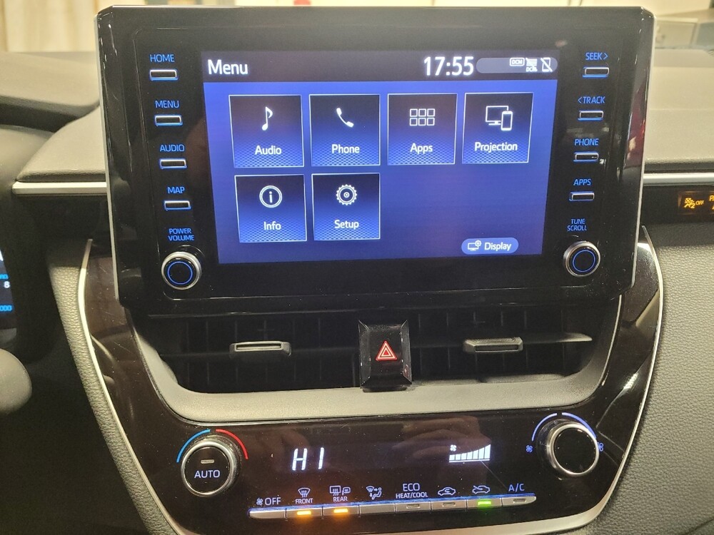 2020 Toyota Corolla in Bakersfield, CA 93309 - 18090802 25