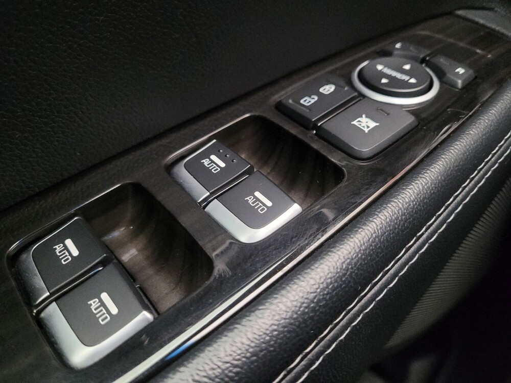 2020 Kia Sorento in Downey, CA 90241 - 18090803 27