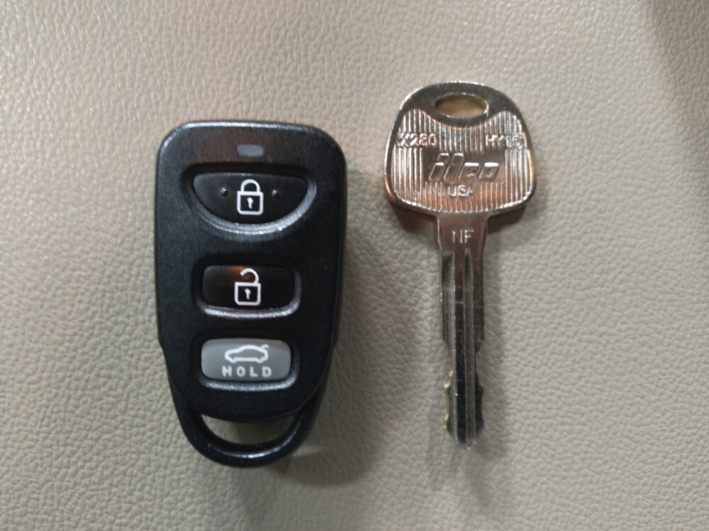 2020 Hyundai Elantra in Birmingham, AL 35215 - 18090809 32