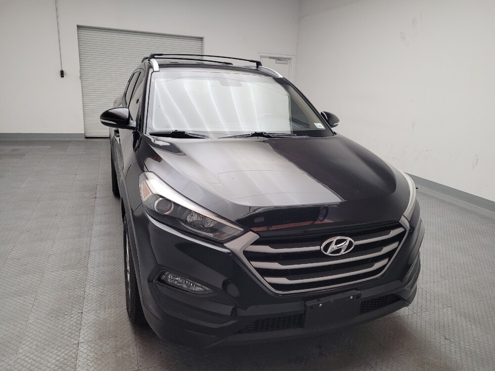 2017 Hyundai Tucson in Bakersfield, CA 93309 - 18090810 14
