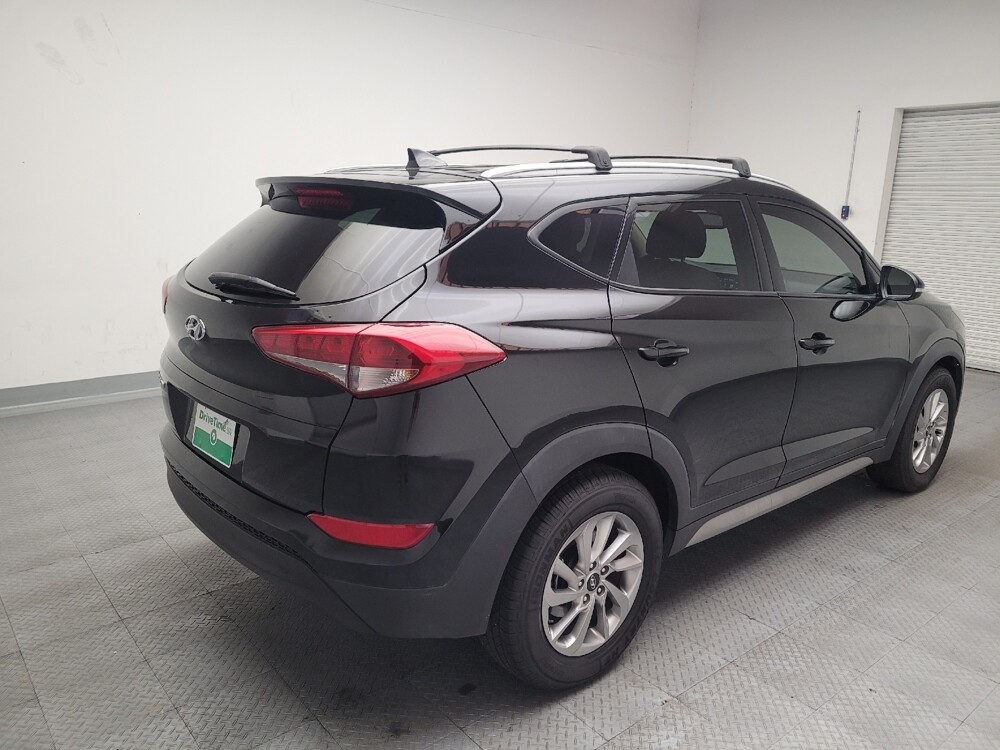 2017 Hyundai Tucson in Bakersfield, CA 93309 - 18090810 9