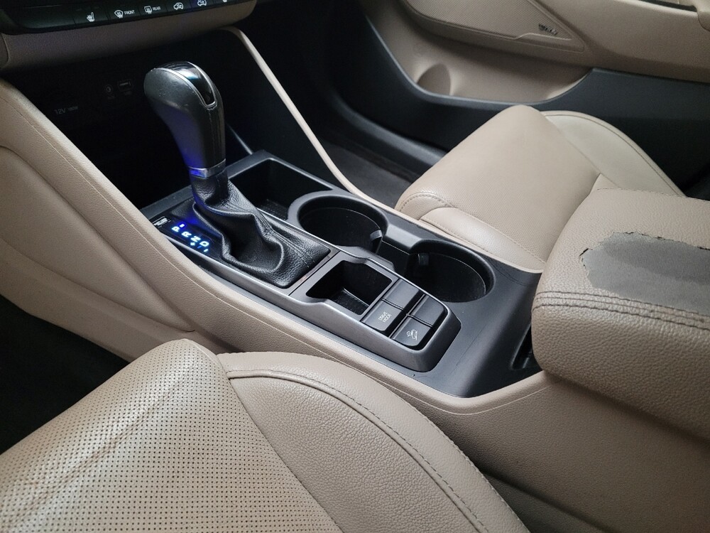 2017 Hyundai Tucson in Bakersfield, CA 93309 - 18090810 26