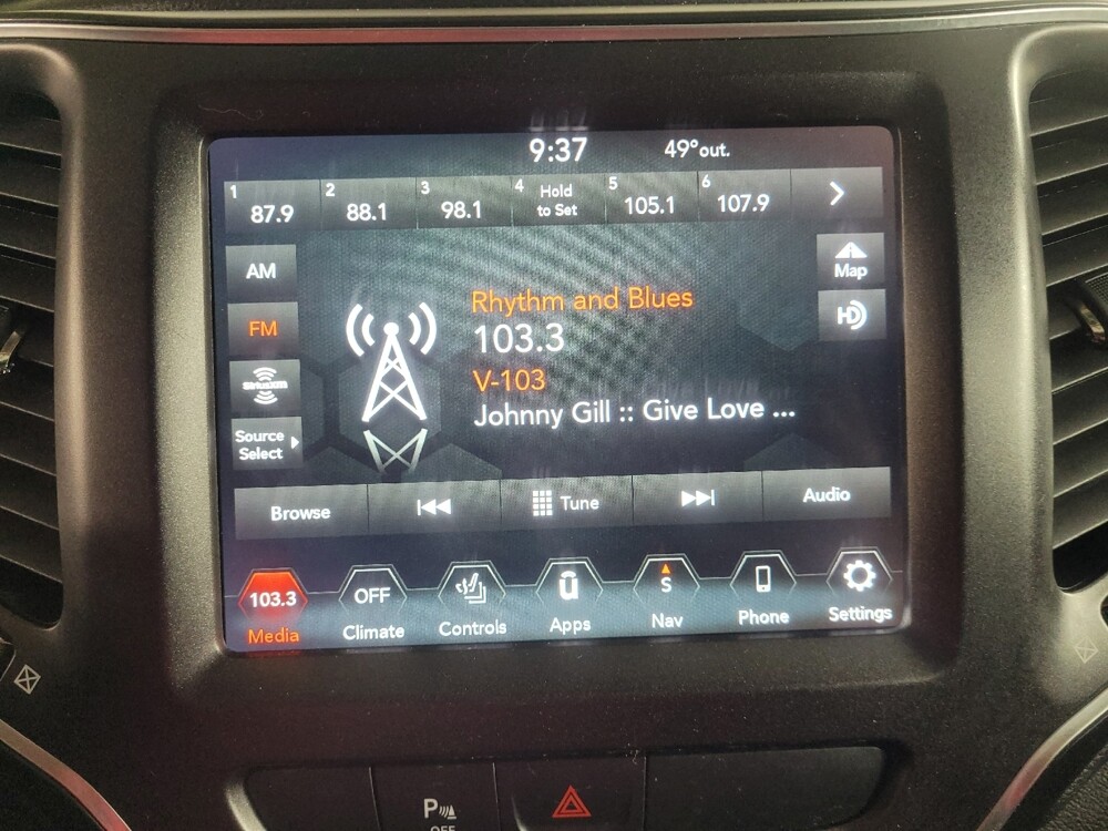 2020 Jeep Cherokee in Jackson, MS 39211 - 18090831 25