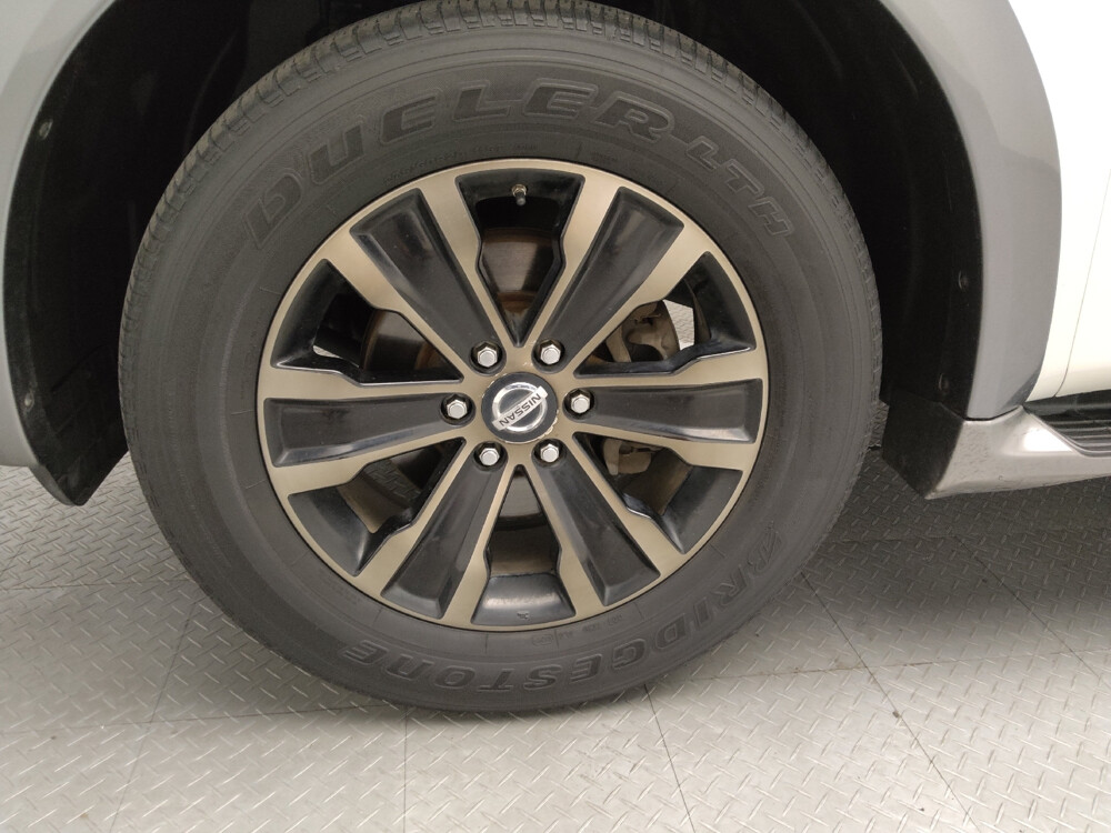 2017 Nissan Armada in Oklahoma City, OK 73139 - 18090834 31