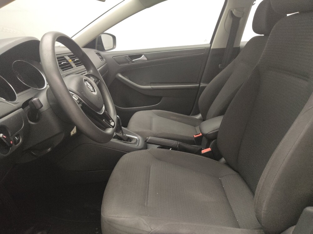 2016 Volkswagen Jetta in Plano, TX 75074 - 18090843 17