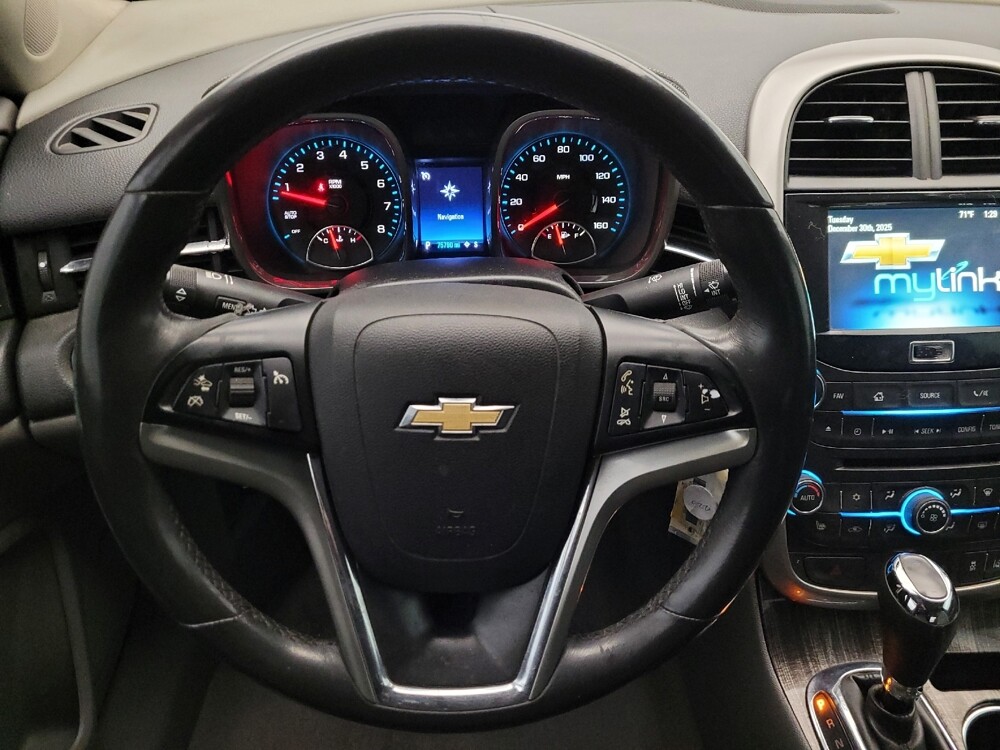 2014 Chevrolet Malibu in Chandler, AZ 85225 - 18090845 22