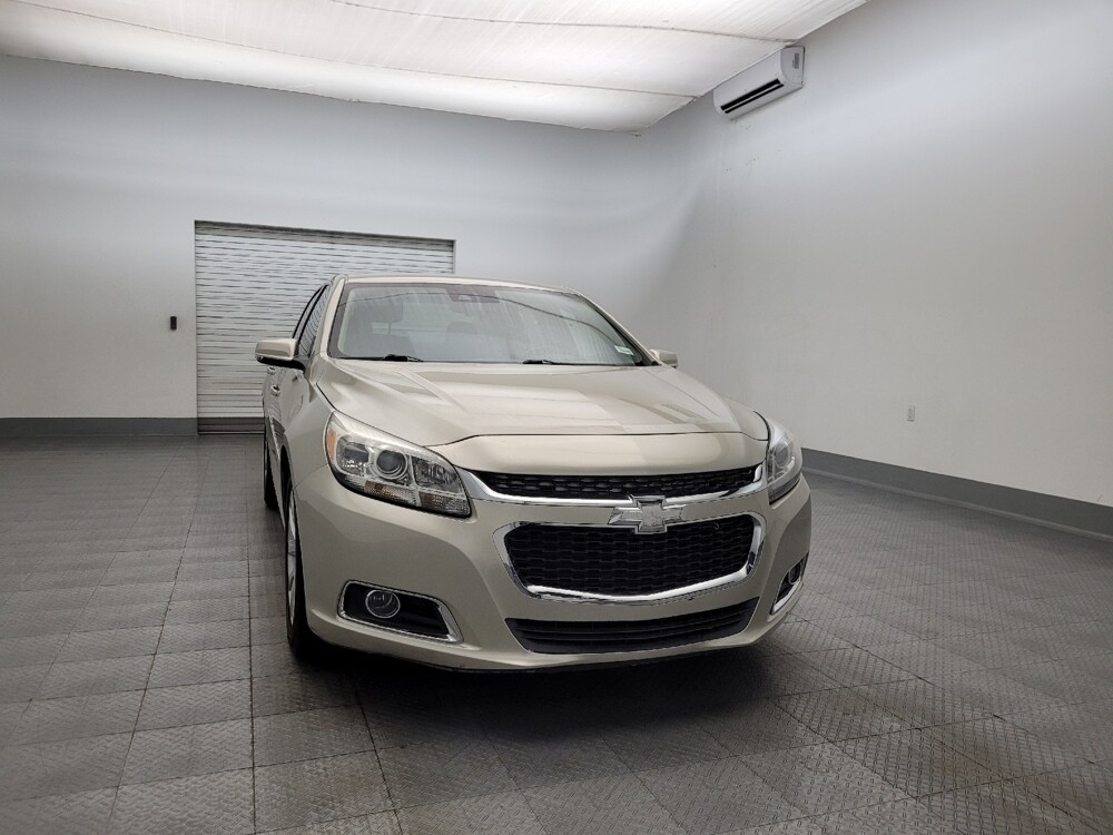 2014 Chevrolet Malibu in Chandler, AZ 85225 - 18090845 14