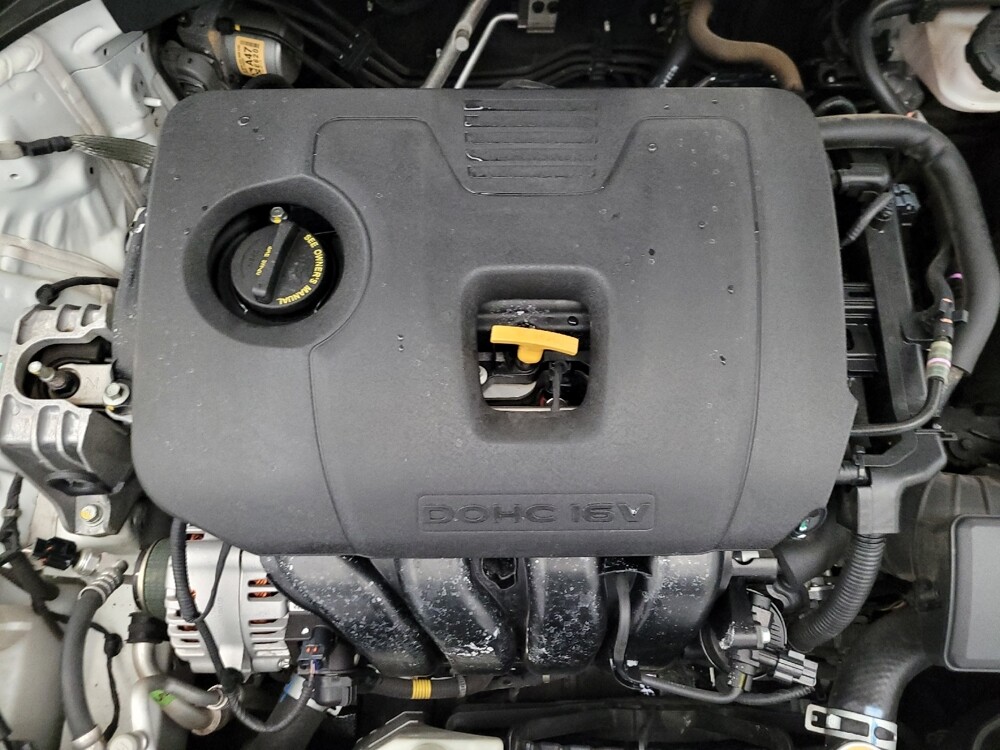 2020 Hyundai Elantra in Chandler, AZ 85225 - 18090846 30