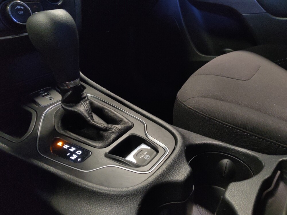 2019 Jeep Cherokee in Albuquerque, NM 87123 - 18090849 26