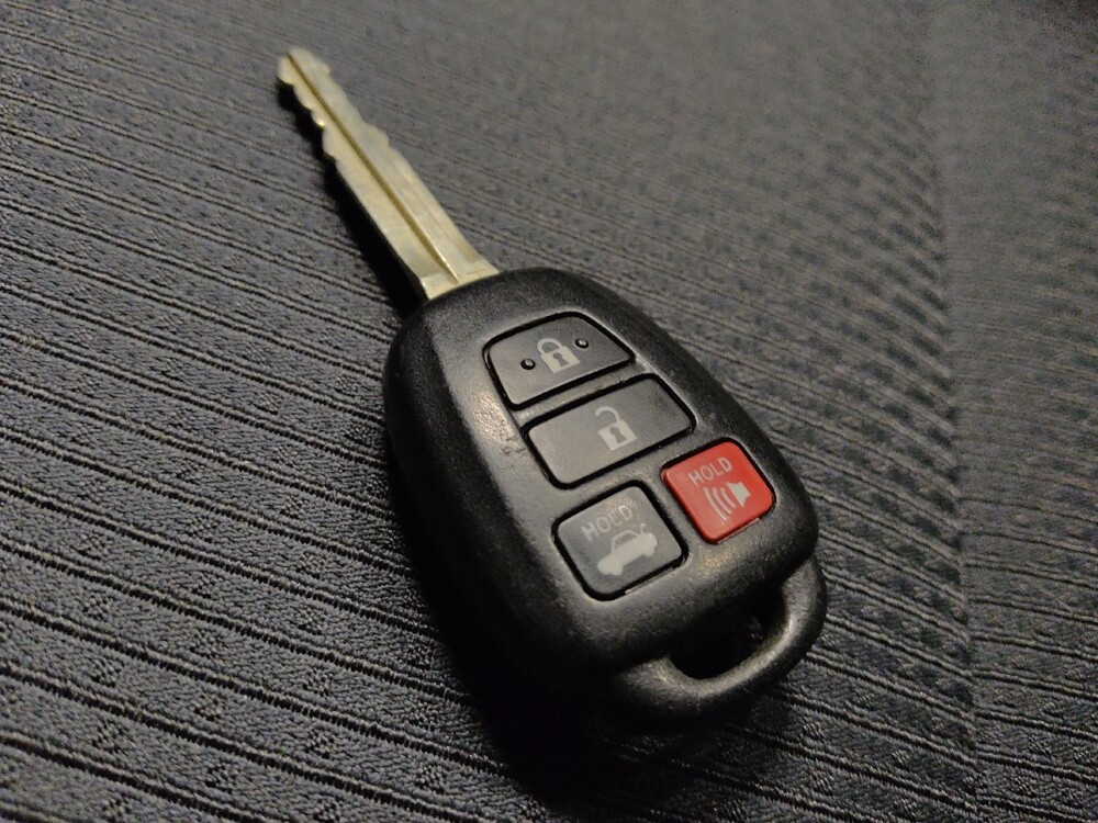 2016 Toyota Camry in Albuquerque, NM 87123 - 18090853 32