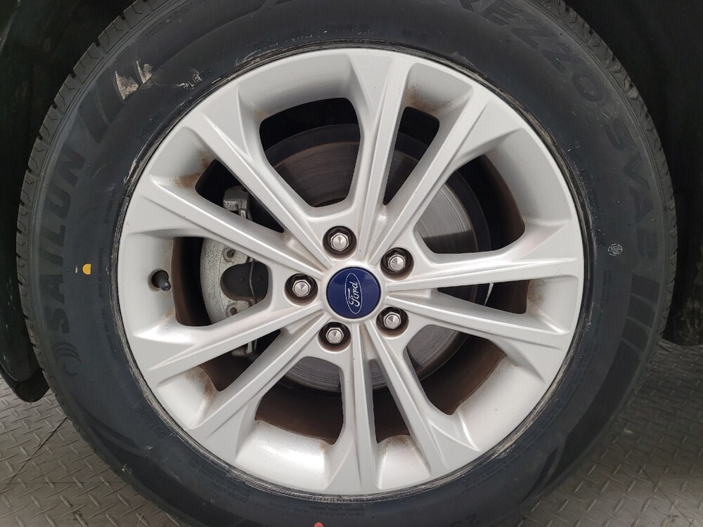 2018 Ford Escape in Riverside, CA 92504 - 18090858 31