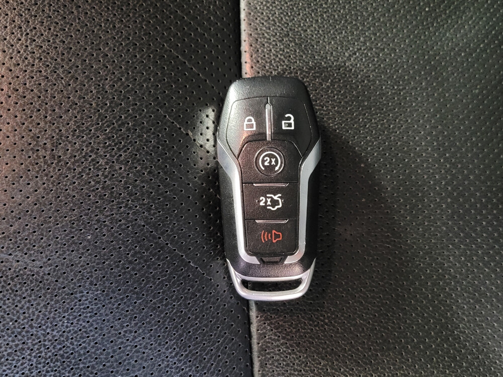 2017 Ford Explorer in Sanford, FL 32773 - 18090863 32