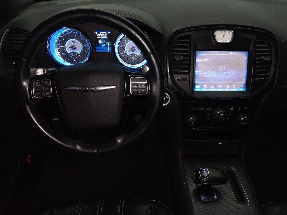 2013 Chrysler 300 in Jacksonville, FL 32210 - 18090865 22