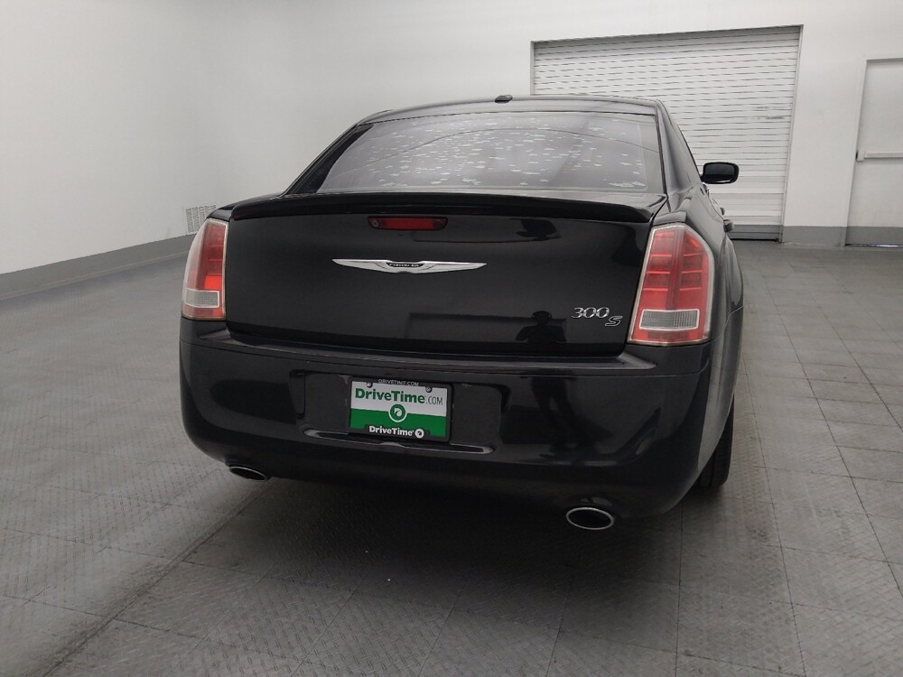 2013 Chrysler 300 in Jacksonville, FL 32210 - 18090865 7