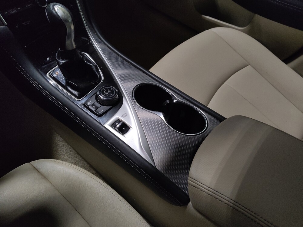 2014 INFINITI Q50 in Jacksonville, FL 32210 - 18090870 26