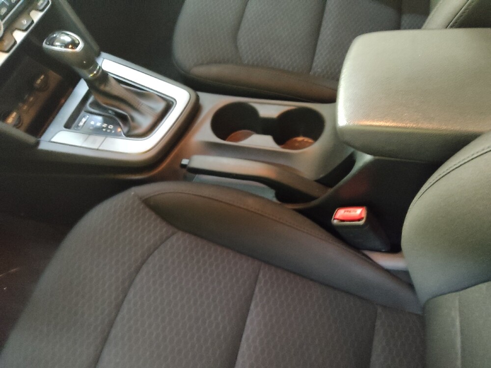 2020 Hyundai Elantra in Gastonia, NC 28056 - 18090875 26