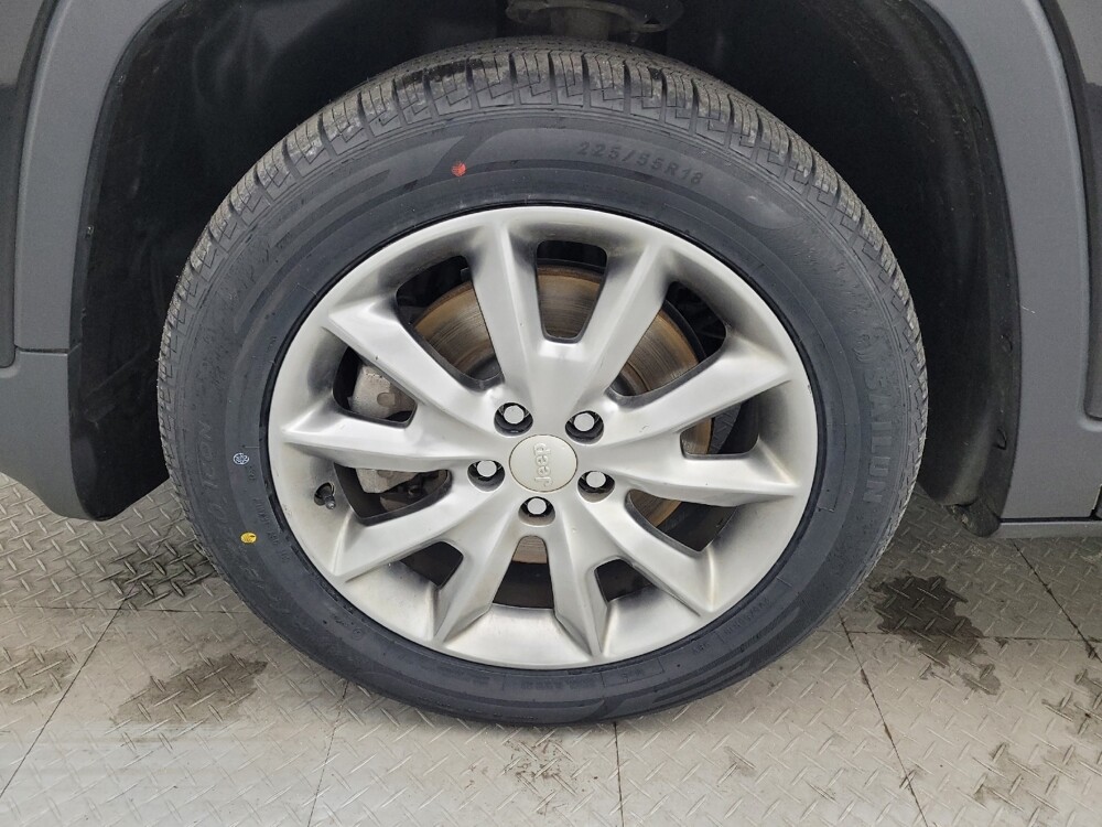 2018 Jeep Cherokee in Raleigh, NC 27604 - 18090878 31