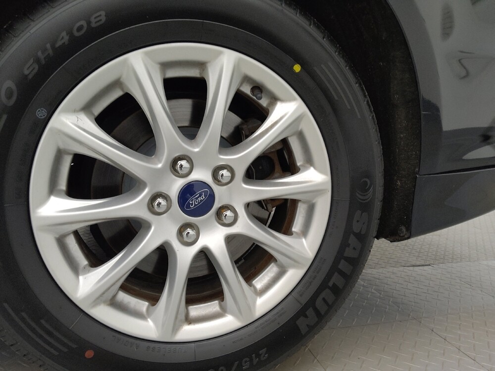 2018 Ford Fusion in Wichita, KS 67207 - 18090882 31