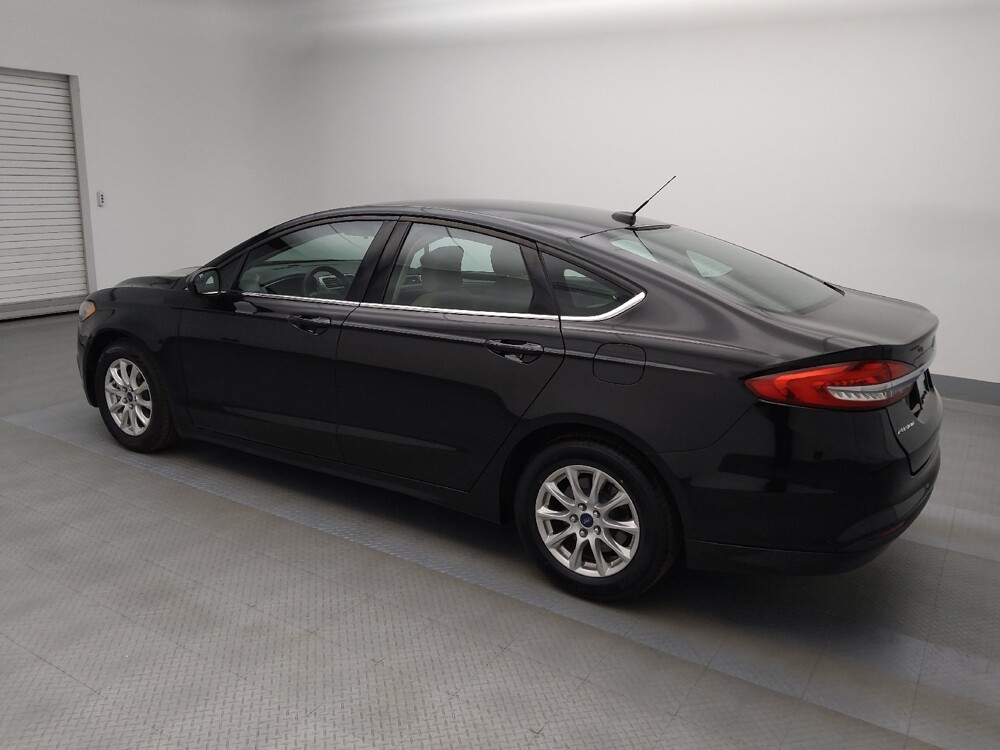 2018 Ford Fusion in Wichita, KS 67207 - 18090882 3