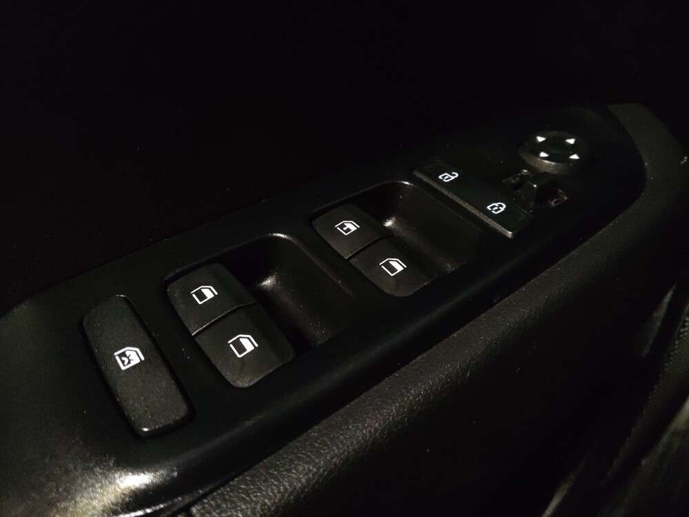 2022 Hyundai Venue in Pensacola, FL 32505 - 18090883 27