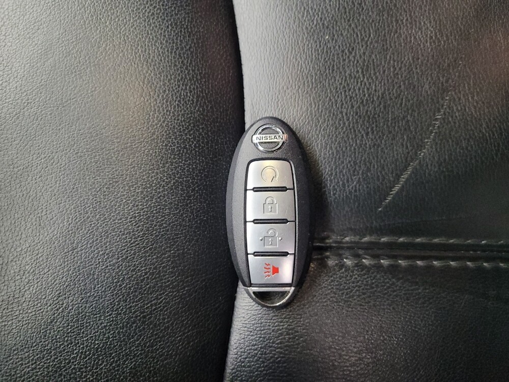 2019 Nissan Pathfinder in Huntsville, AL 35816 - 18090885 32