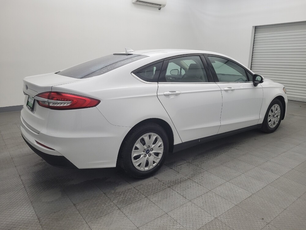 2020 Ford Fusion in Houston, TX 77060 - 18090886 10