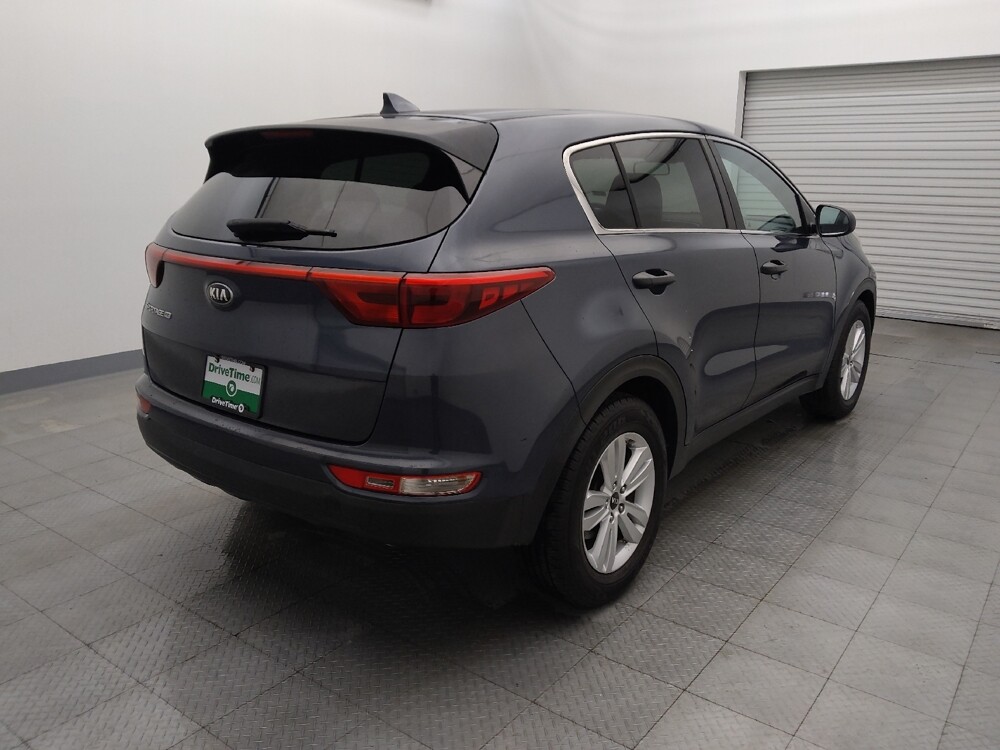 2017 Kia Sportage in Houston, TX 77074 - 18090887 9