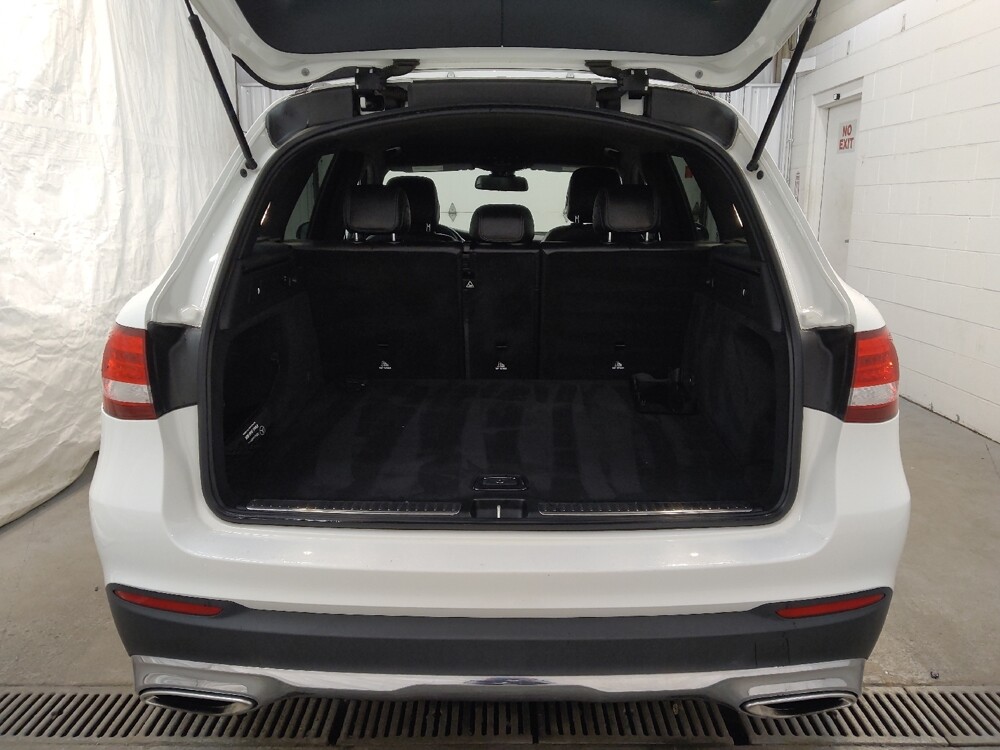 2017 Mercedes-Benz GLC 300 in Fairfield, OH 45014 - 18090888 29