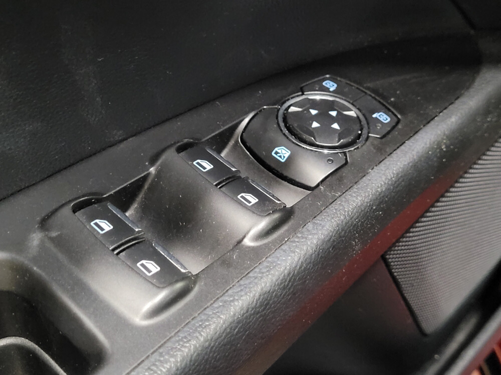 2017 Ford Fusion in Newport News, VA 23601 - 18090893 27