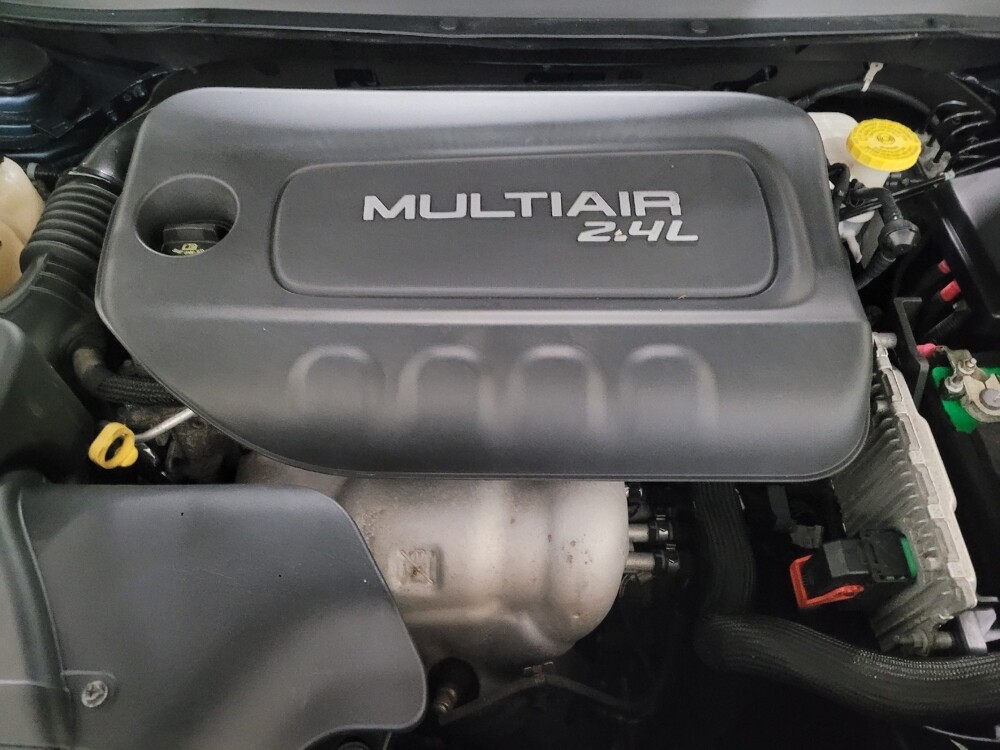 2018 Jeep Cherokee in Newport News, VA 23601 - 18090900 30