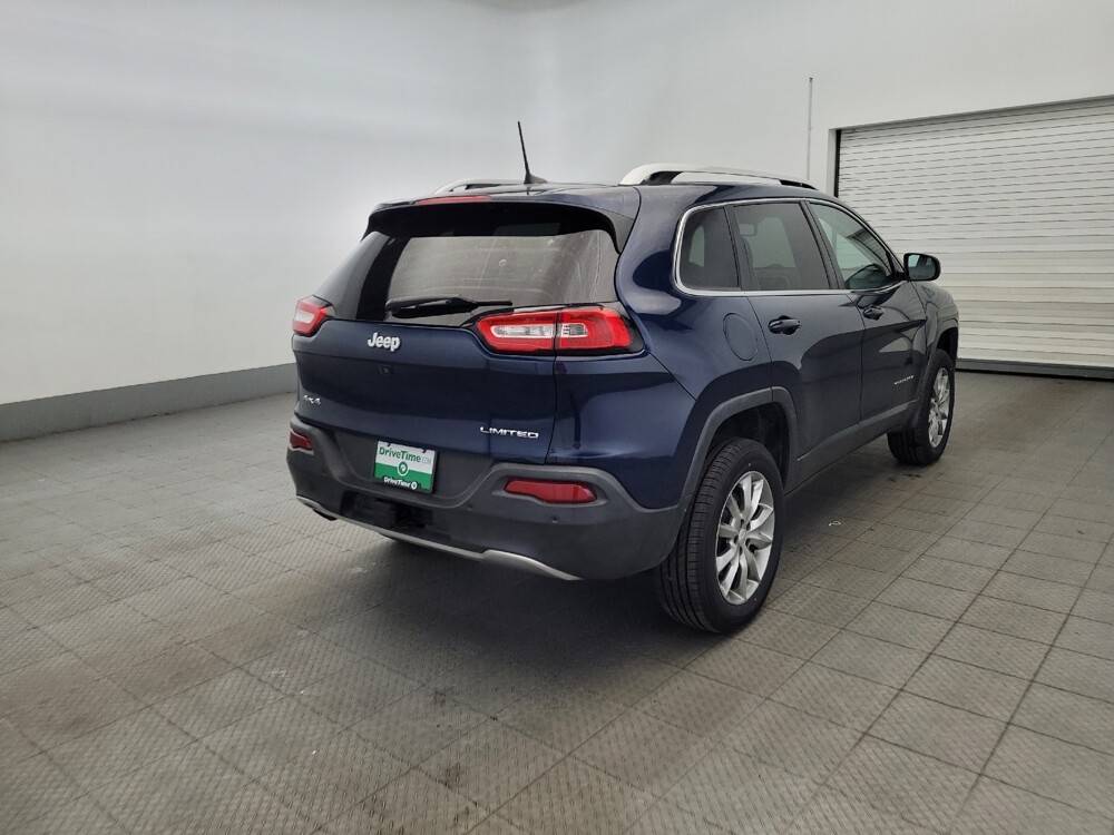 2018 Jeep Cherokee in Newport News, VA 23601 - 18090900 9
