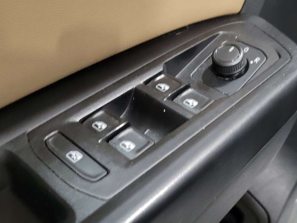 2020 Volkswagen Atlas in Williamstown, NJ 8094 - 18090901 27