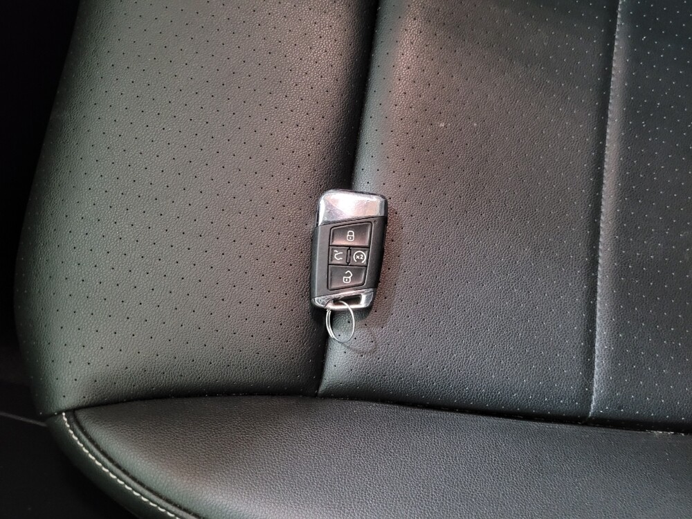 2022 Volkswagen Atlas in Langhorne, PA 19047 - 18090902 32