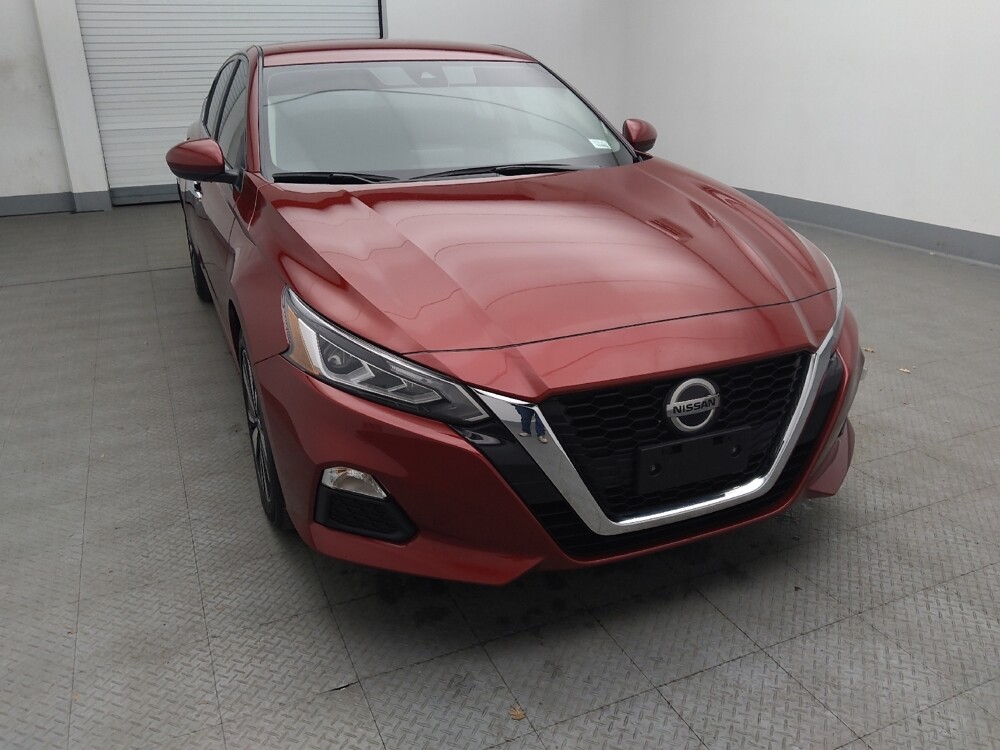 2022 Nissan Altima in Wichita, KS 67207 - 18090903 14