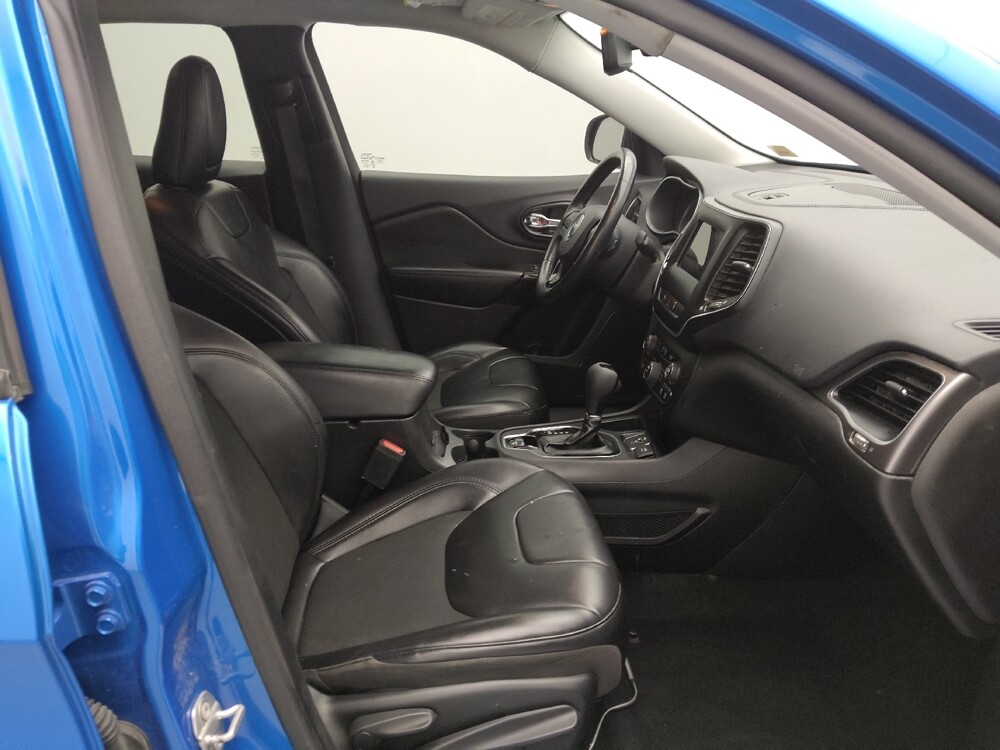 2021 Jeep Cherokee in Gladstone, MO 64118 - 18090904 21