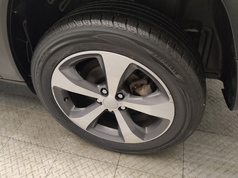 2019 Jeep Cherokee in Midlothian, IL 60445 - 18090907 31