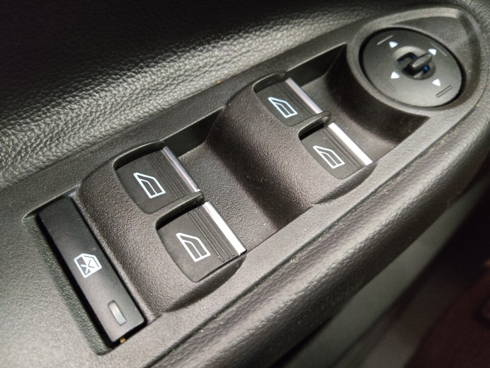 2019 Ford Escape in Houston, TX 77074 - 18090911 27