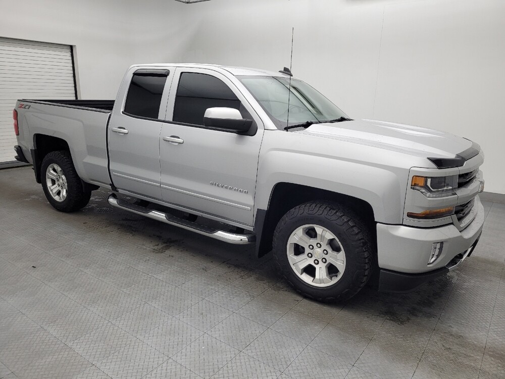 2018 Chevrolet Silverado 1500 in Charleston, SC 29414 - 18090916 11