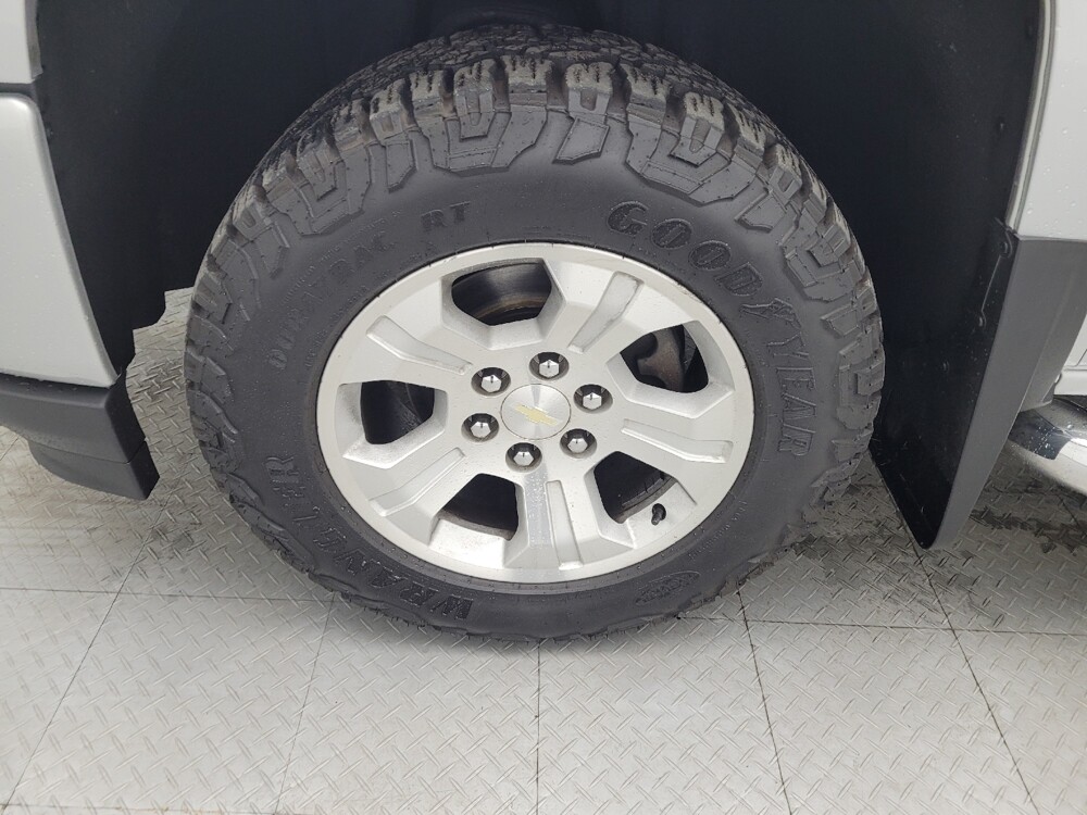 2018 Chevrolet Silverado 1500 in Charleston, SC 29414 - 18090916 31