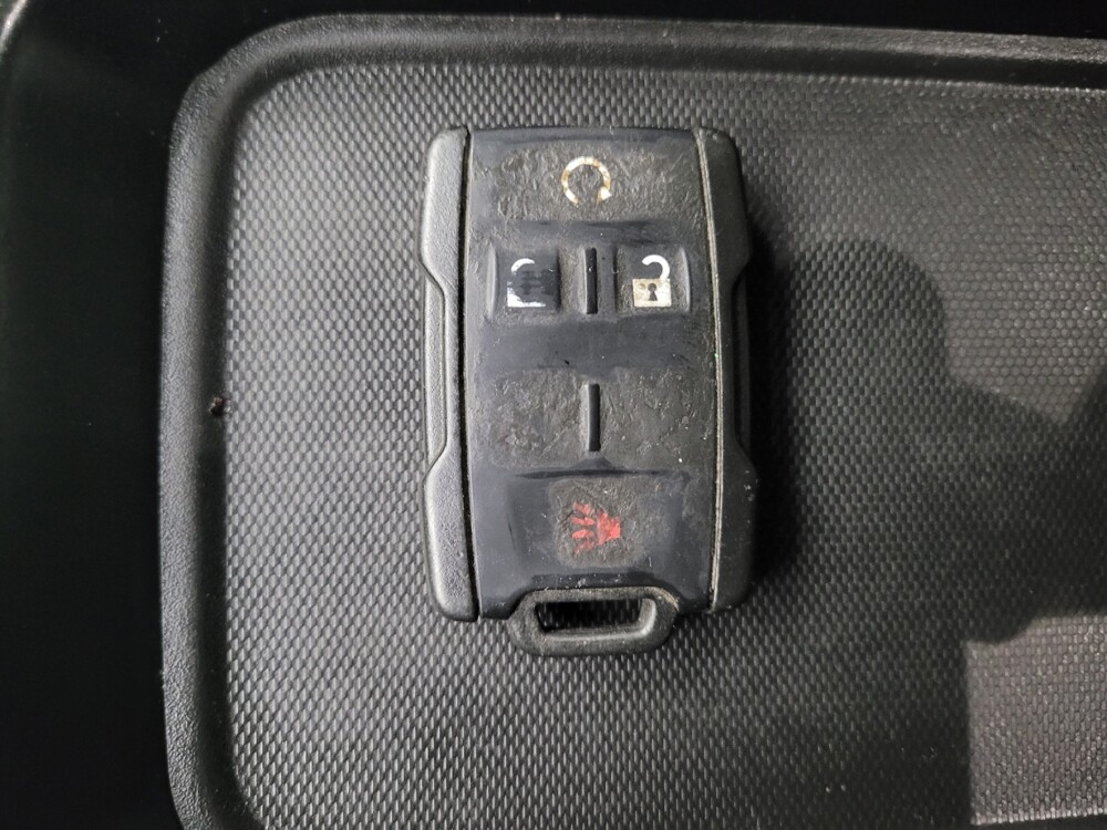 2018 Chevrolet Silverado 1500 in Charleston, SC 29414 - 18090916 32