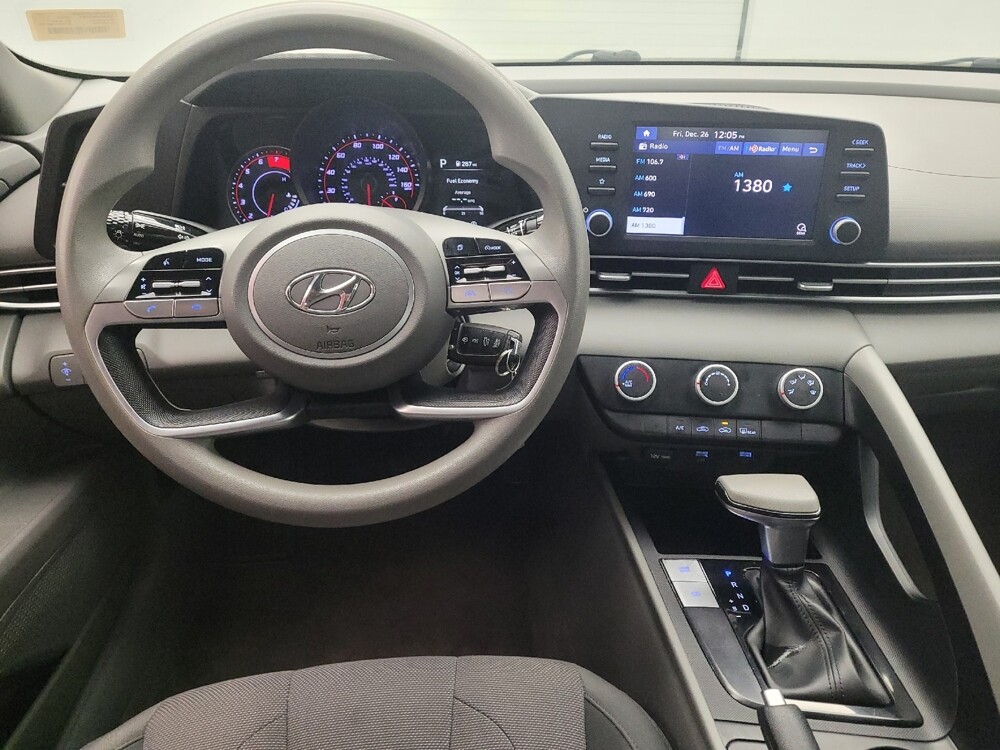 2021 Hyundai Elantra in Maple Heights, OH 44137 - 18090917 22