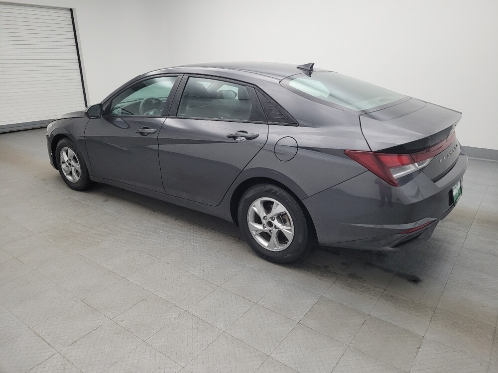 2021 Hyundai Elantra in Maple Heights, OH 44137 - 18090917 3