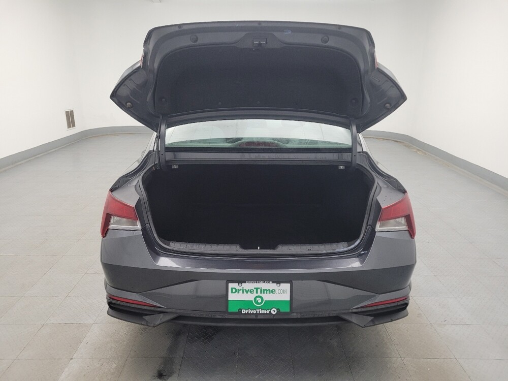 2021 Hyundai Elantra in Maple Heights, OH 44137 - 18090917 29