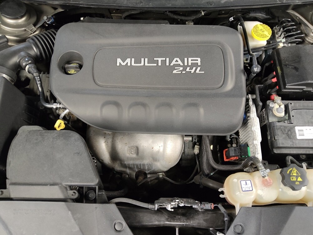 2019 Jeep Cherokee in Charleston, SC 29414 - 18090921 30